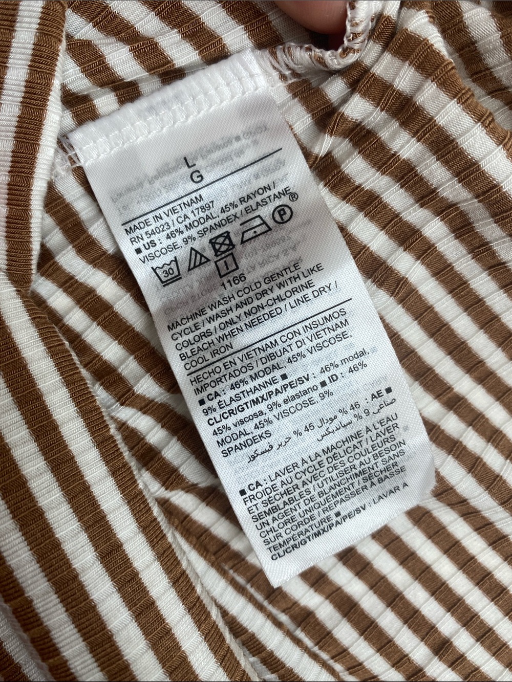 Old Navy Maternity Brown & Cream Striped Wide-Leg Ankle Pants - Picture 4 of 4